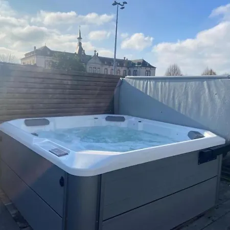 Jolie Maison Avec Piscine Et La Guerche-de-Bretagne