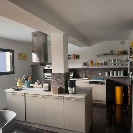 Jolie Maison Avec Piscine Et וילה *